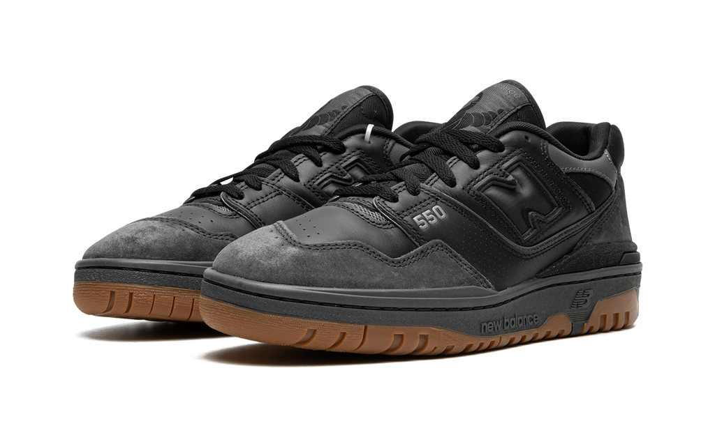 New Balance 550 Black Gum