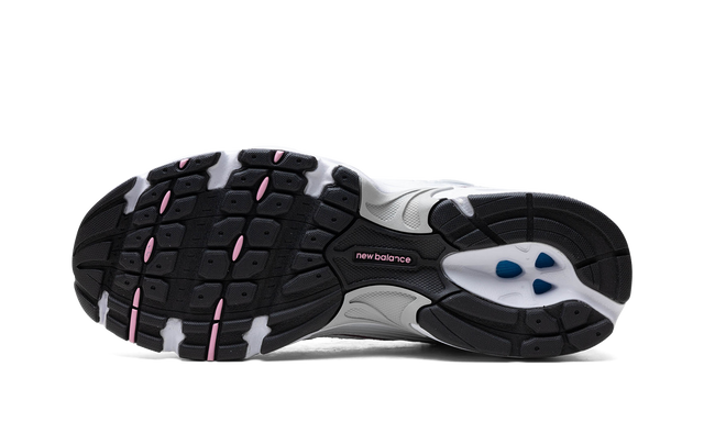 New Balance 530 White / Pink