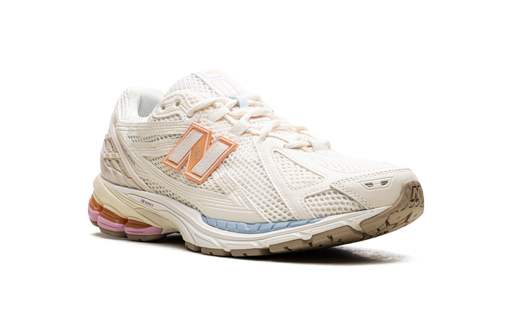 New Balance 1906R "Pink Sugar"