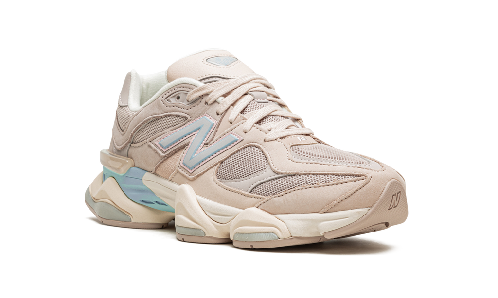 New Balance 9060 Ivory