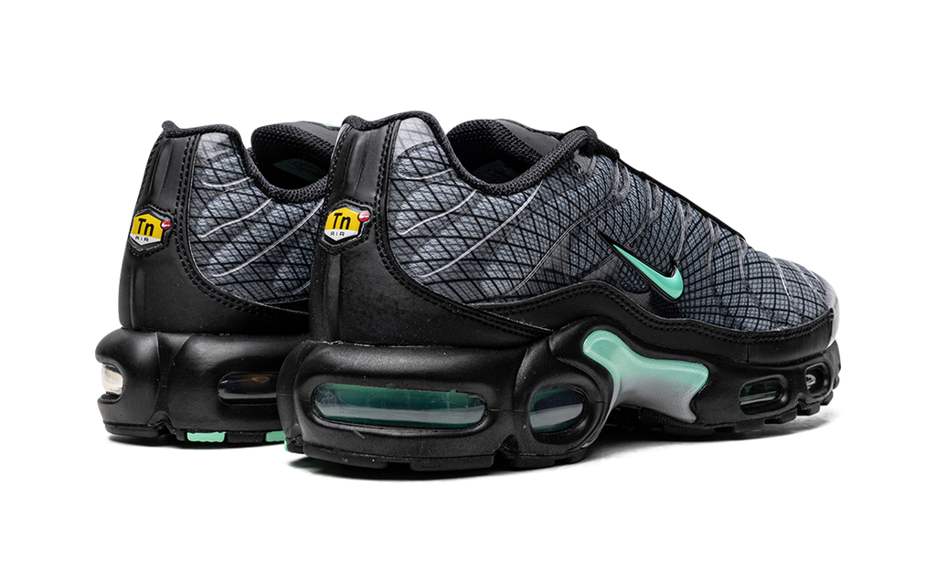 Nike Air Max Plus Spirograph