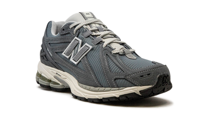 New Balance 1906R "TITANIUM"