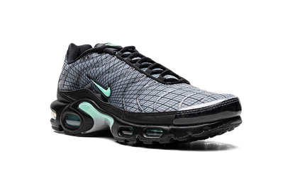 Nike Air Max Plus Spirograph