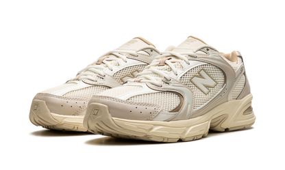 New Balance 530 Beige Angora