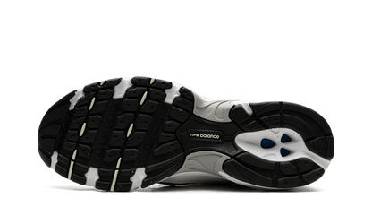 New Balance 530 White New Spruce Clay Ash